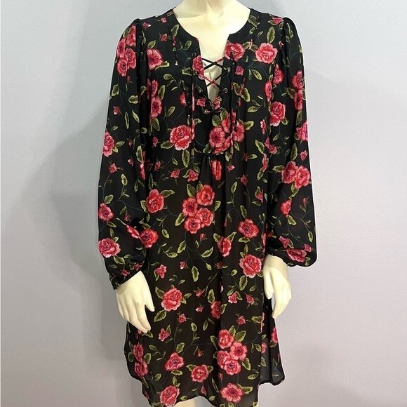 Emma & Michele long sleeve black floral dress with pockets size medium - Picture 1 of 6